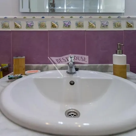 Luxury In Front Of The Apartment Melenara